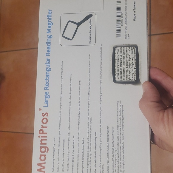 New Large Rectangular Handheld Magnifier - Picture 3 of 4